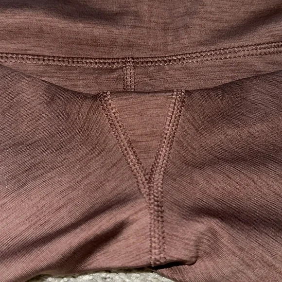 Nike Women’s Dri-Fit Mauve Leggings Size M - Picture 5 of 7